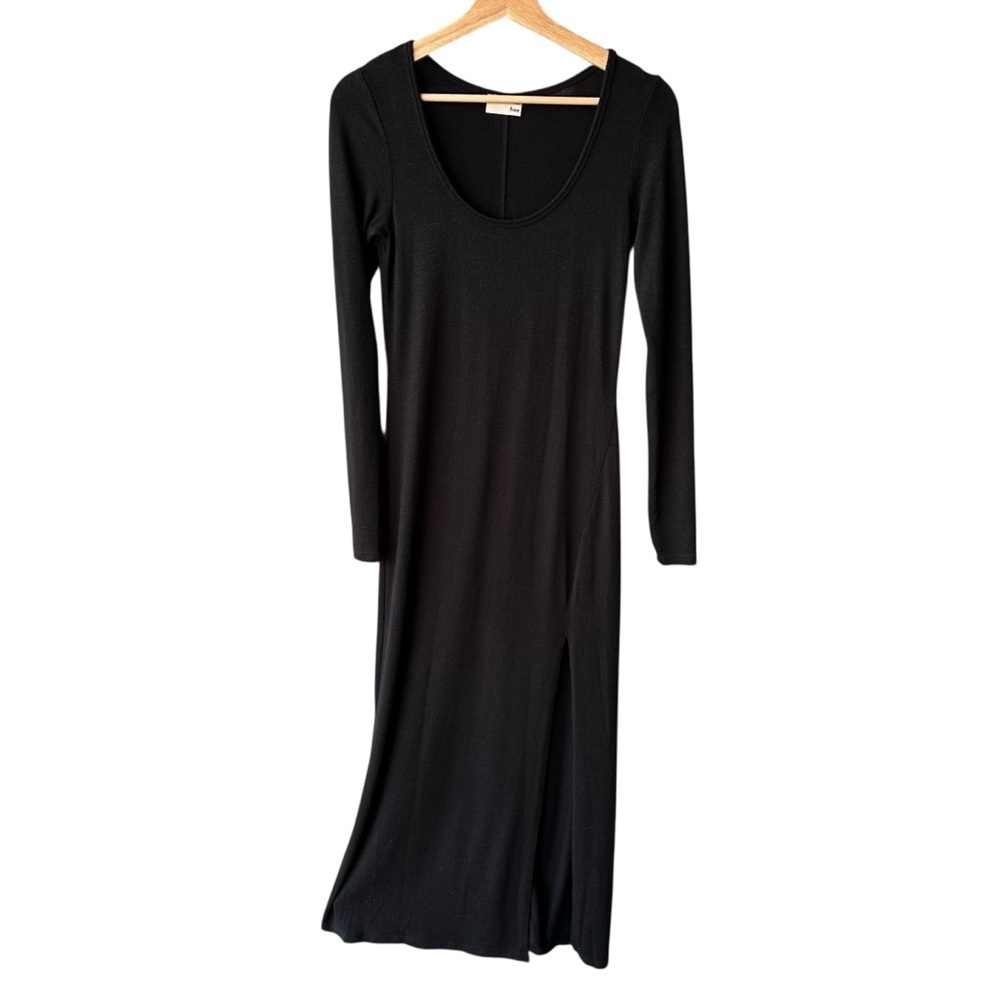 Wilfred Free Aritzia Maxi Dress Bodycon Sweater Long Sleeve Preppy Cocktail S